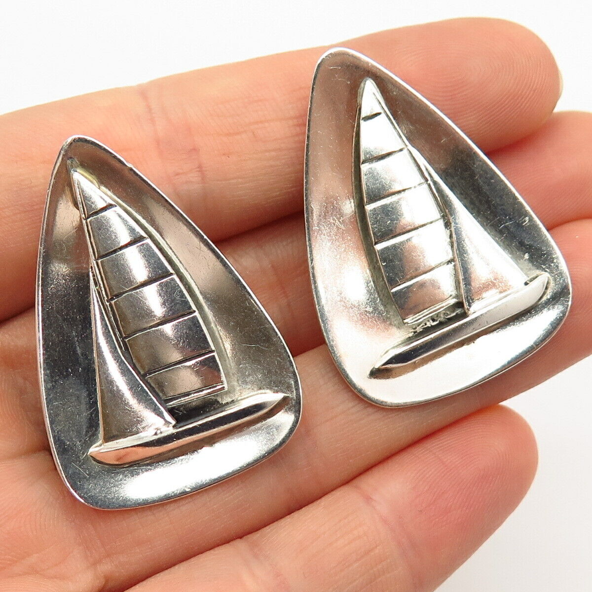 925 Sterling Silver Vintage Sailboat Design Clip On Earrings