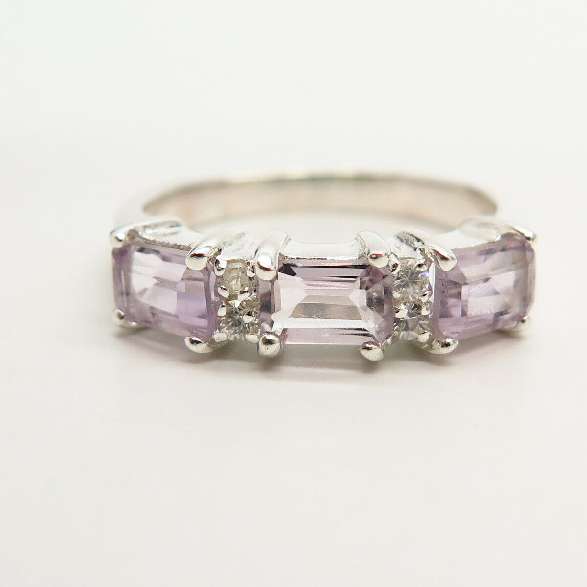 925 Sterling Silver White & Light Amethyst-Tone C Z Ring