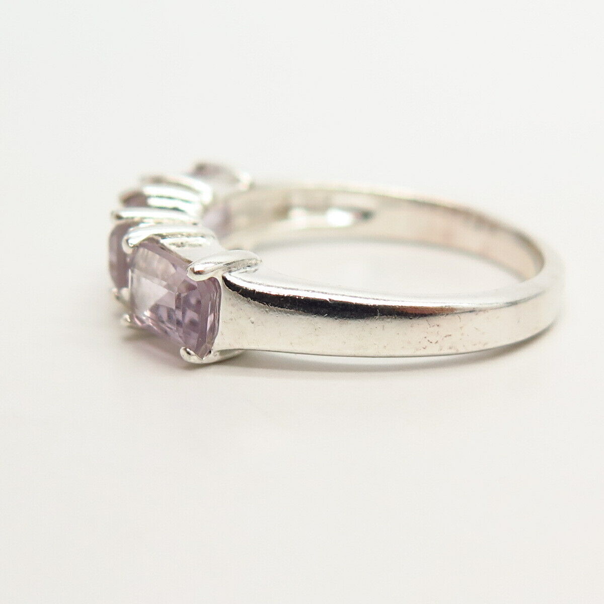 925 Sterling Silver White & Light Amethyst-Tone C Z Ring