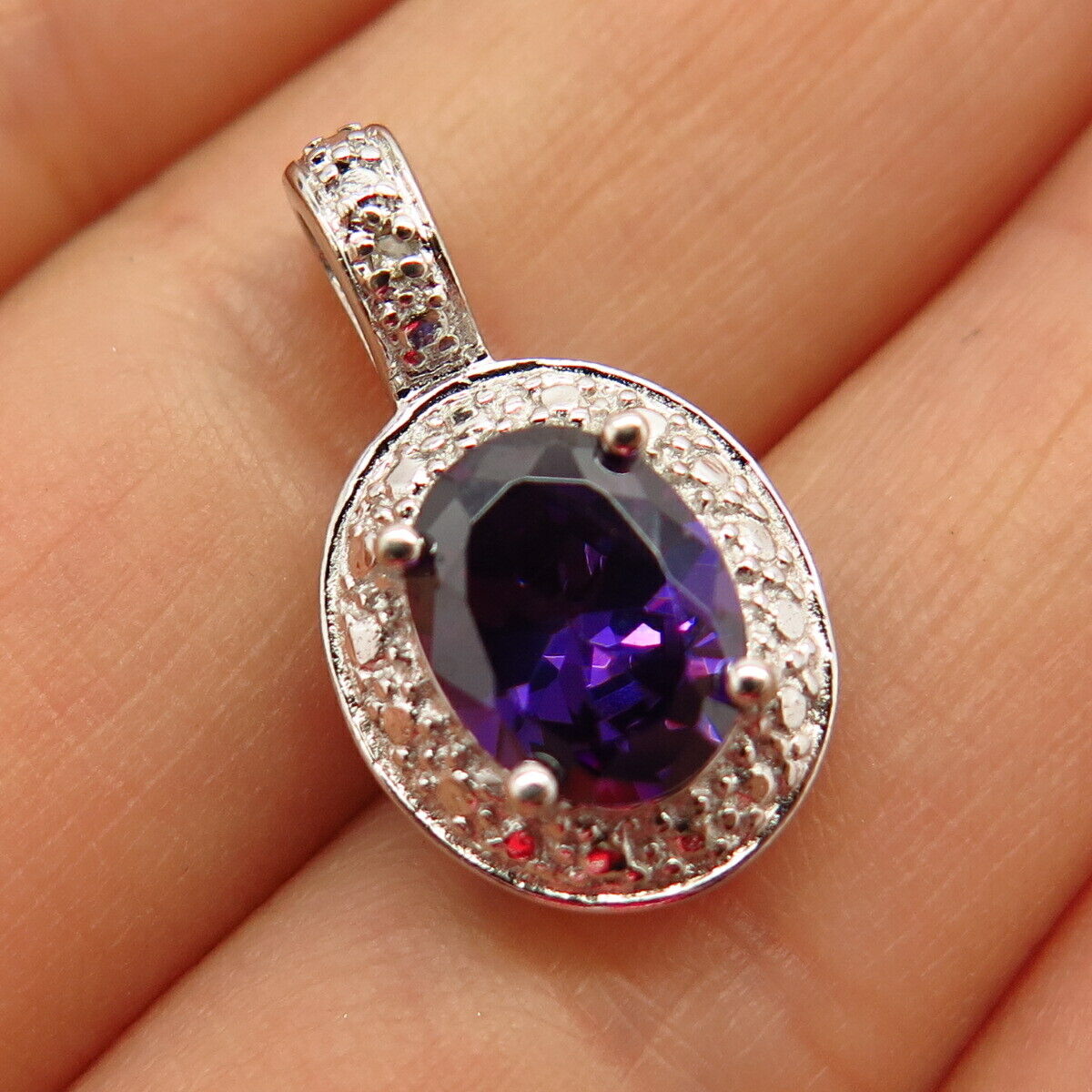 925 Sterling Silver Amethyst-Tone C Z Pendant