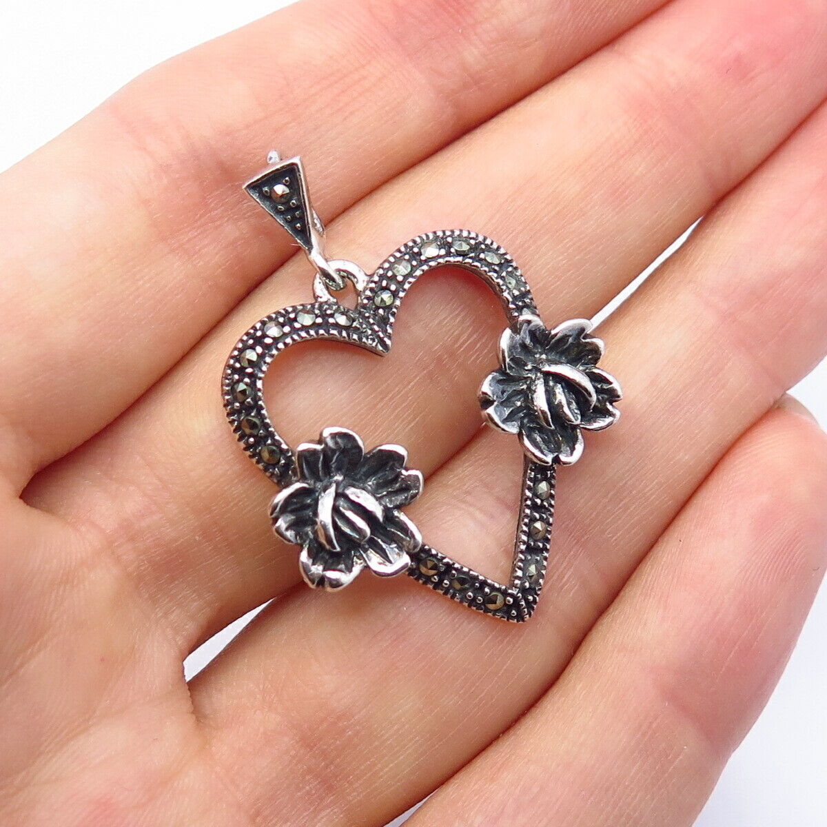 925 Sterling Silver Real Marcasite Gem Open Heart Floral Design Pendant