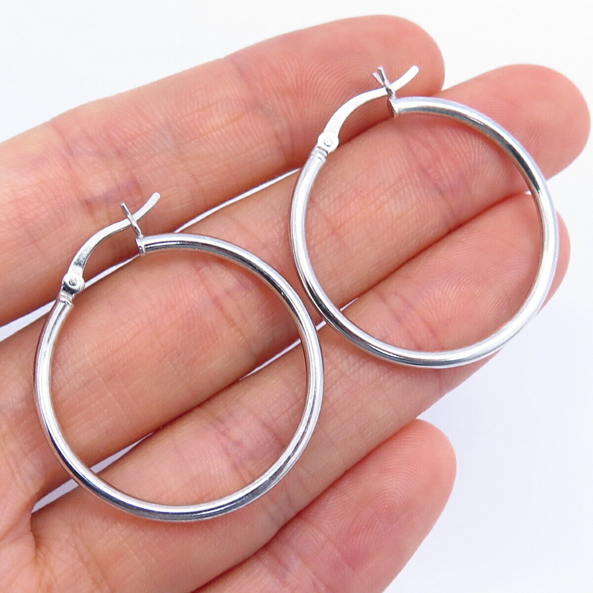 925 Sterling Silver Hollow Smooth Hoop Earrings