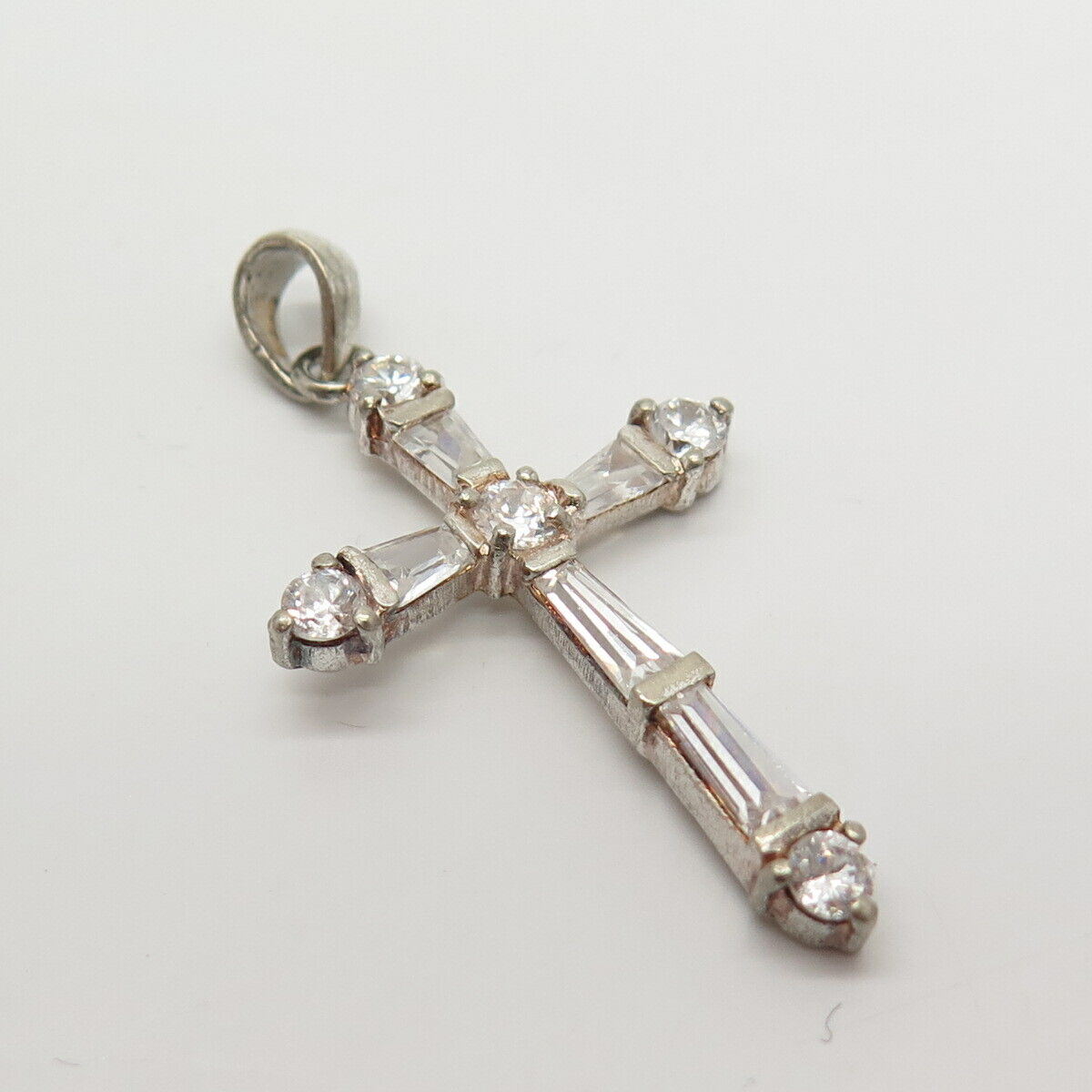 925 Sterling Silver C Z Cross Pendant