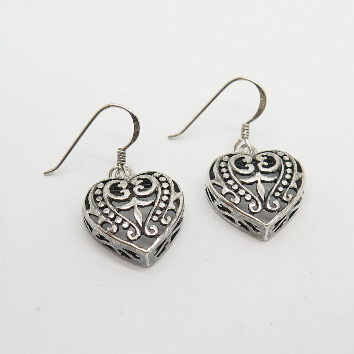 925 Sterling Silver Ornate Heart Dangling Earrings