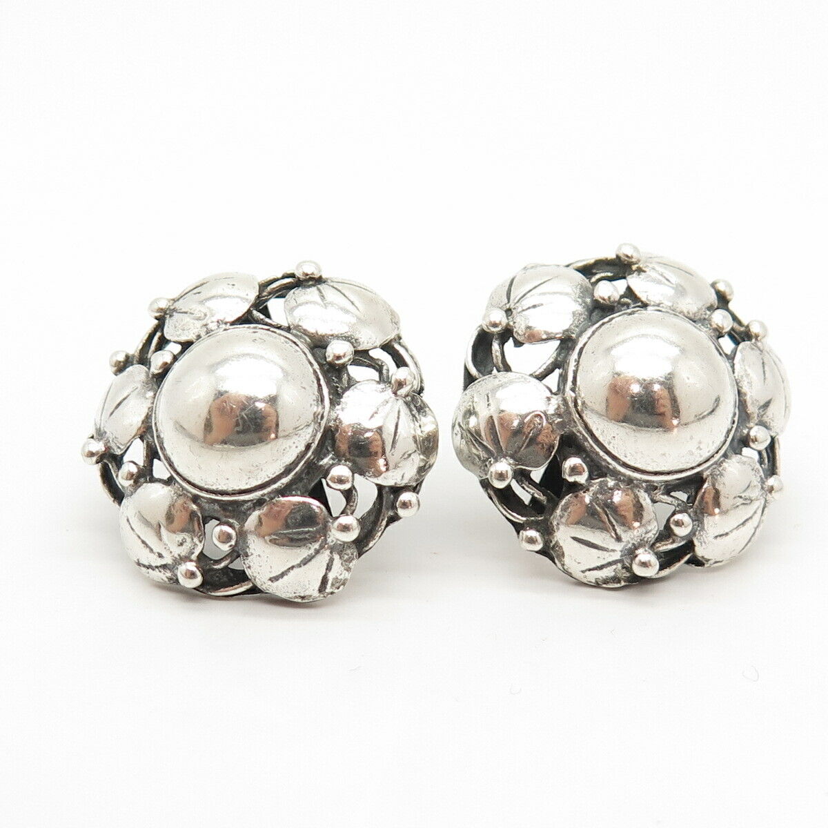 925 Sterling Silver Vintage Floral Round Screw Back Earrings