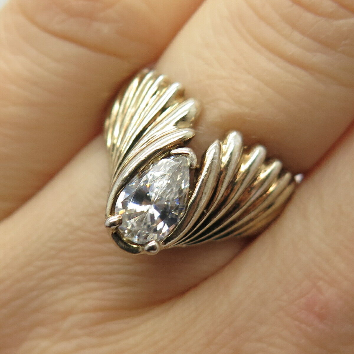 925 Sterling Silver 2-Tone C Z Winged Ring Size 6