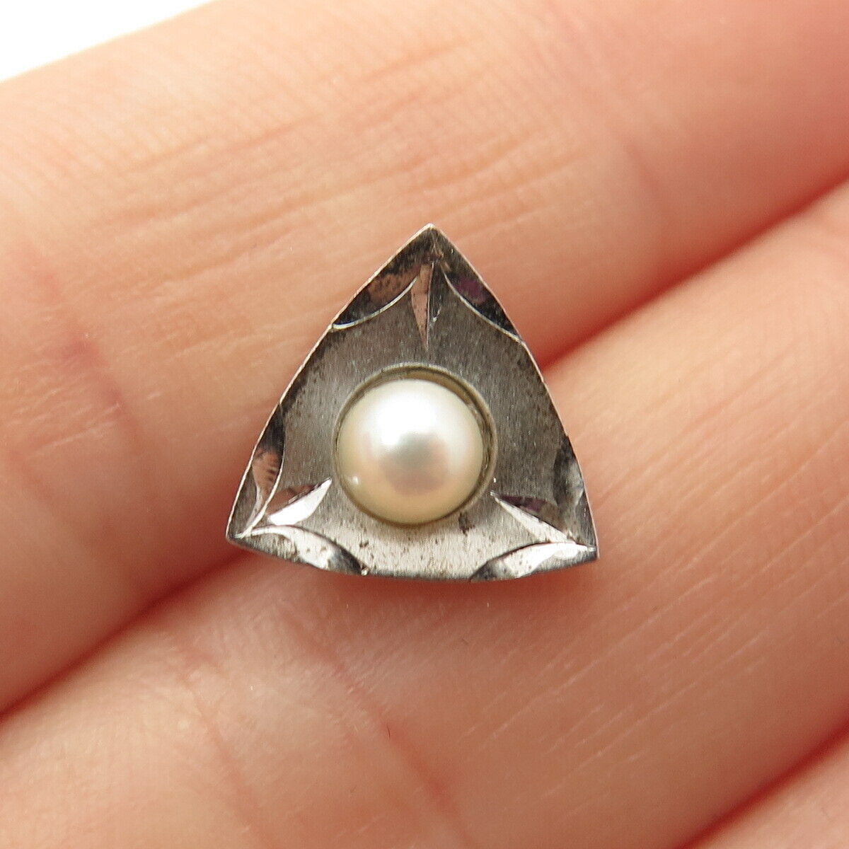 925 Sterling Silver Vintage Real Pearl Triangle Pin