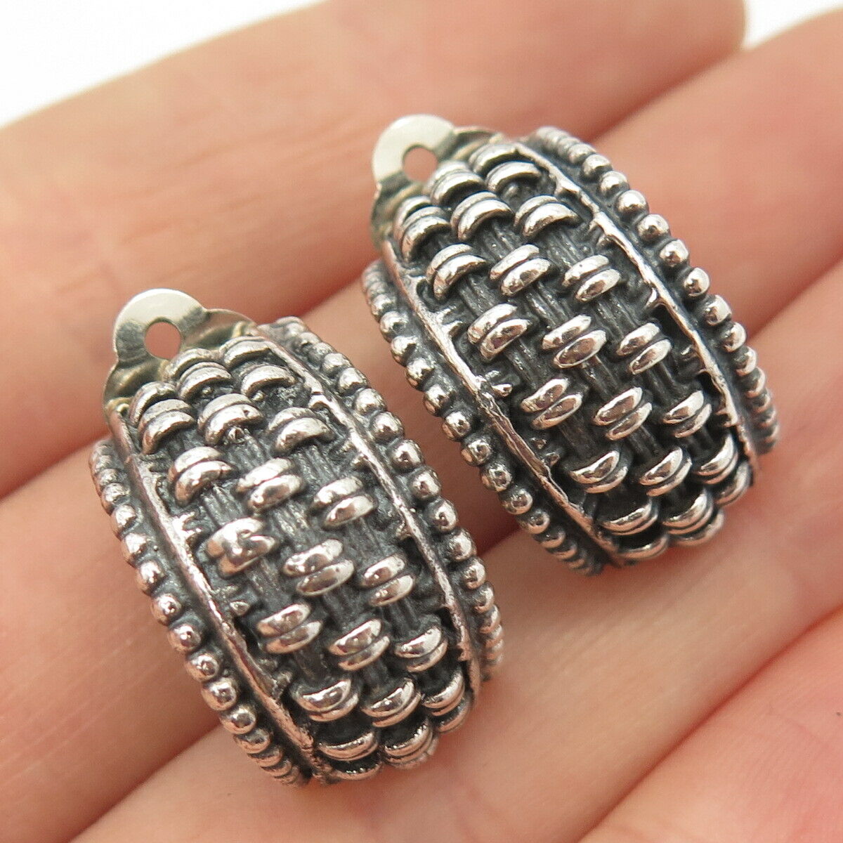 925 Sterling Silver Vintage Stitched Design Clip On Earrings