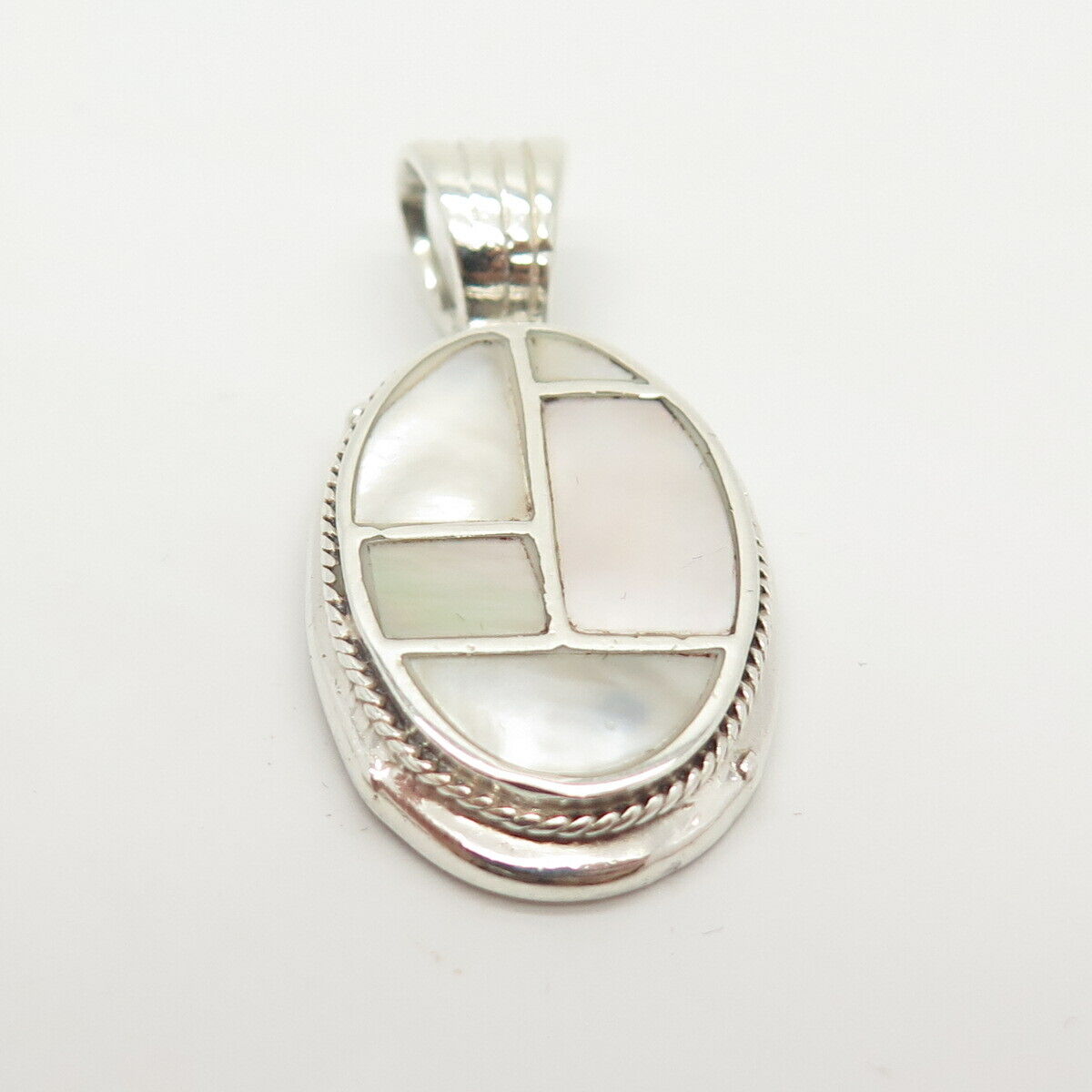 925 Sterling Silver Real Mother-of-Pearl Oval Pendant