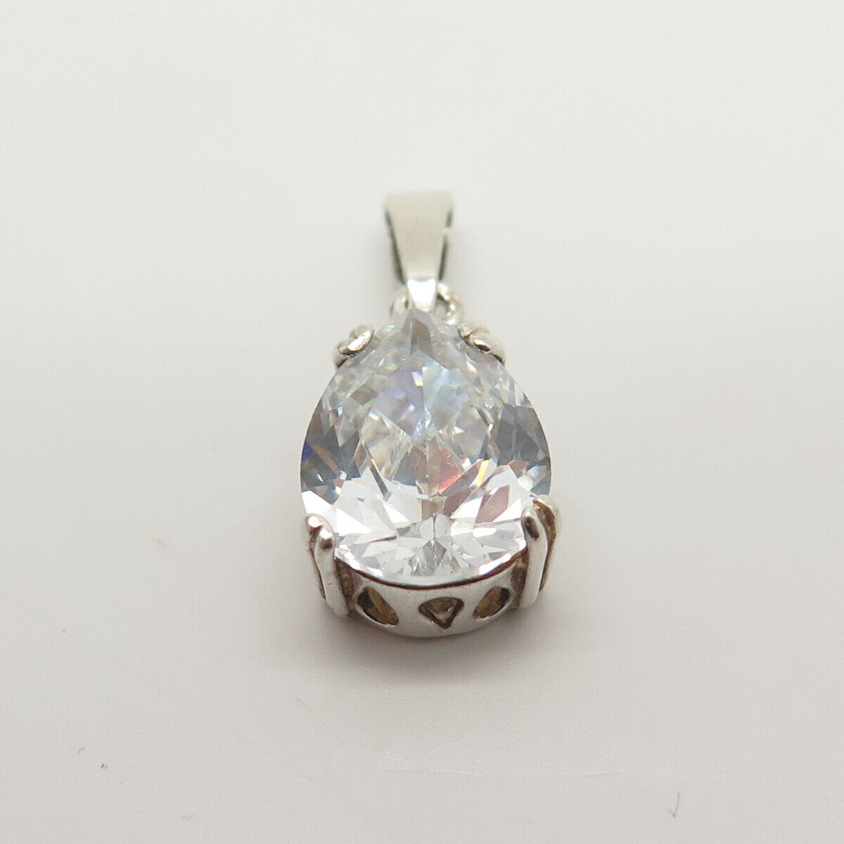 925 Sterling Silver Teardrop Design Pendant