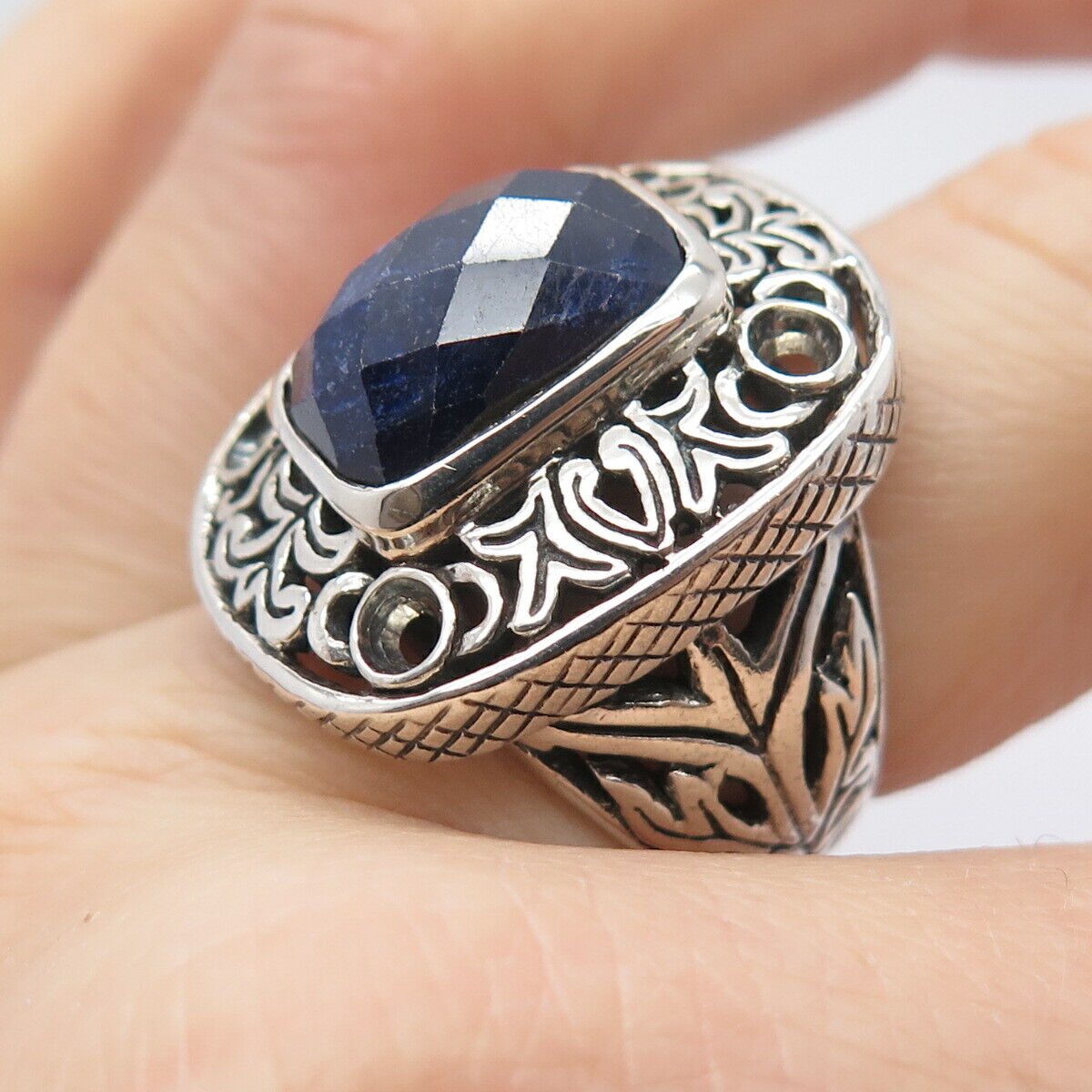 925 Sterling Silver Real Checkered Sapphire Gemstone Ornate Wide Ring Size 8