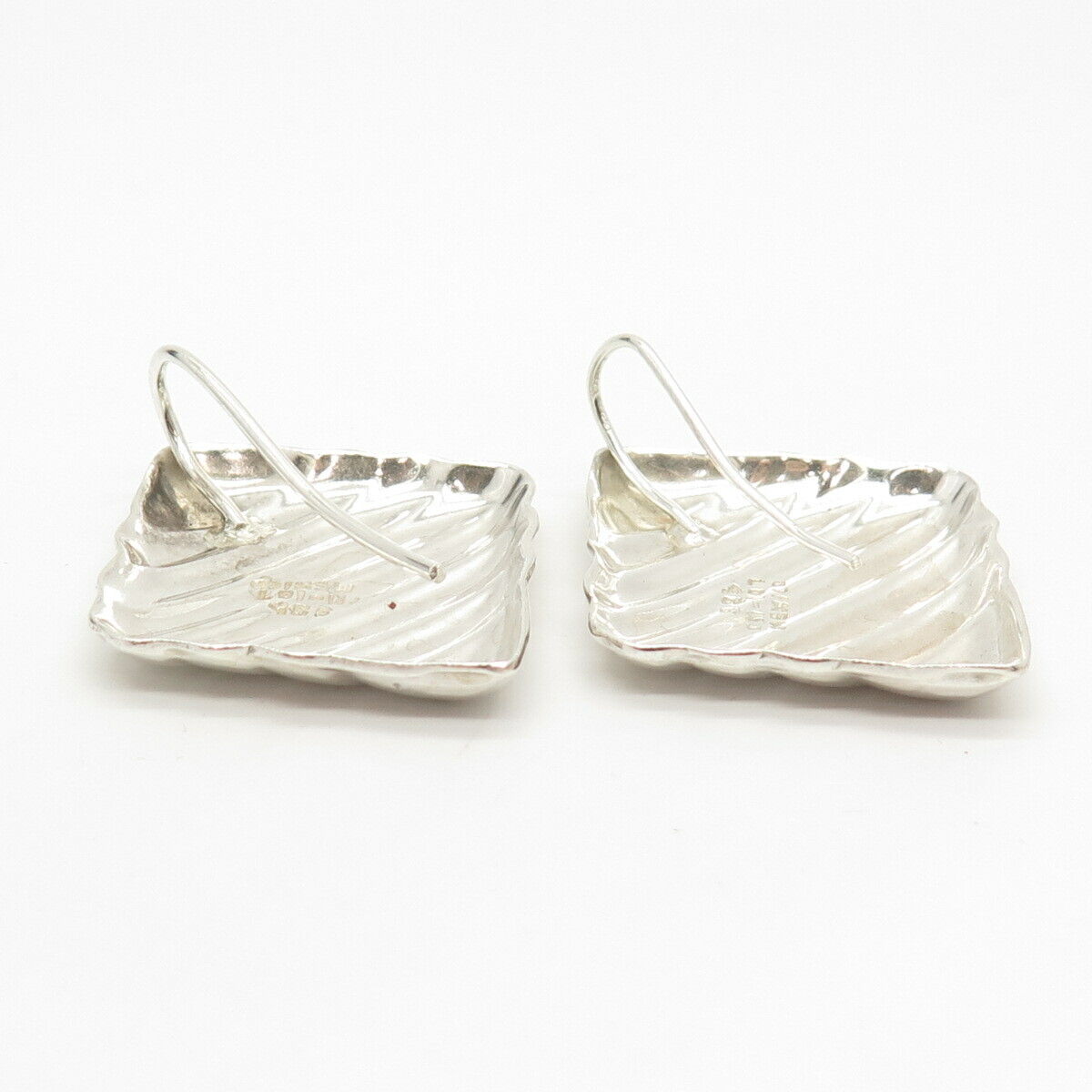 925 Sterling Silver Vintage Mexico Ribbed Rhombus Earrings