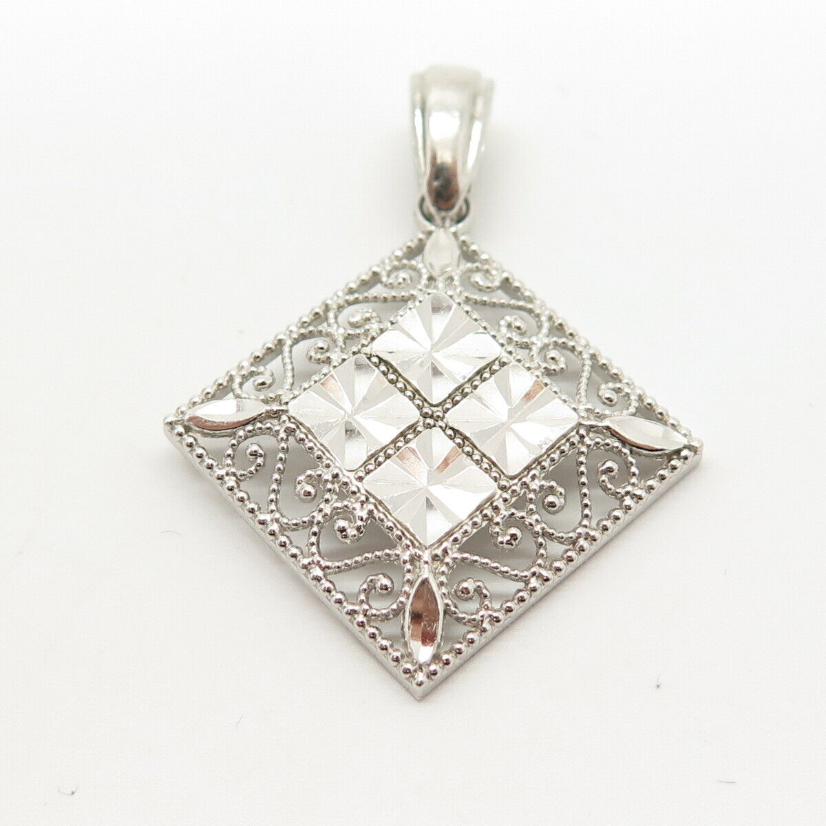 925 Sterling Silver Ornate Square Pendant