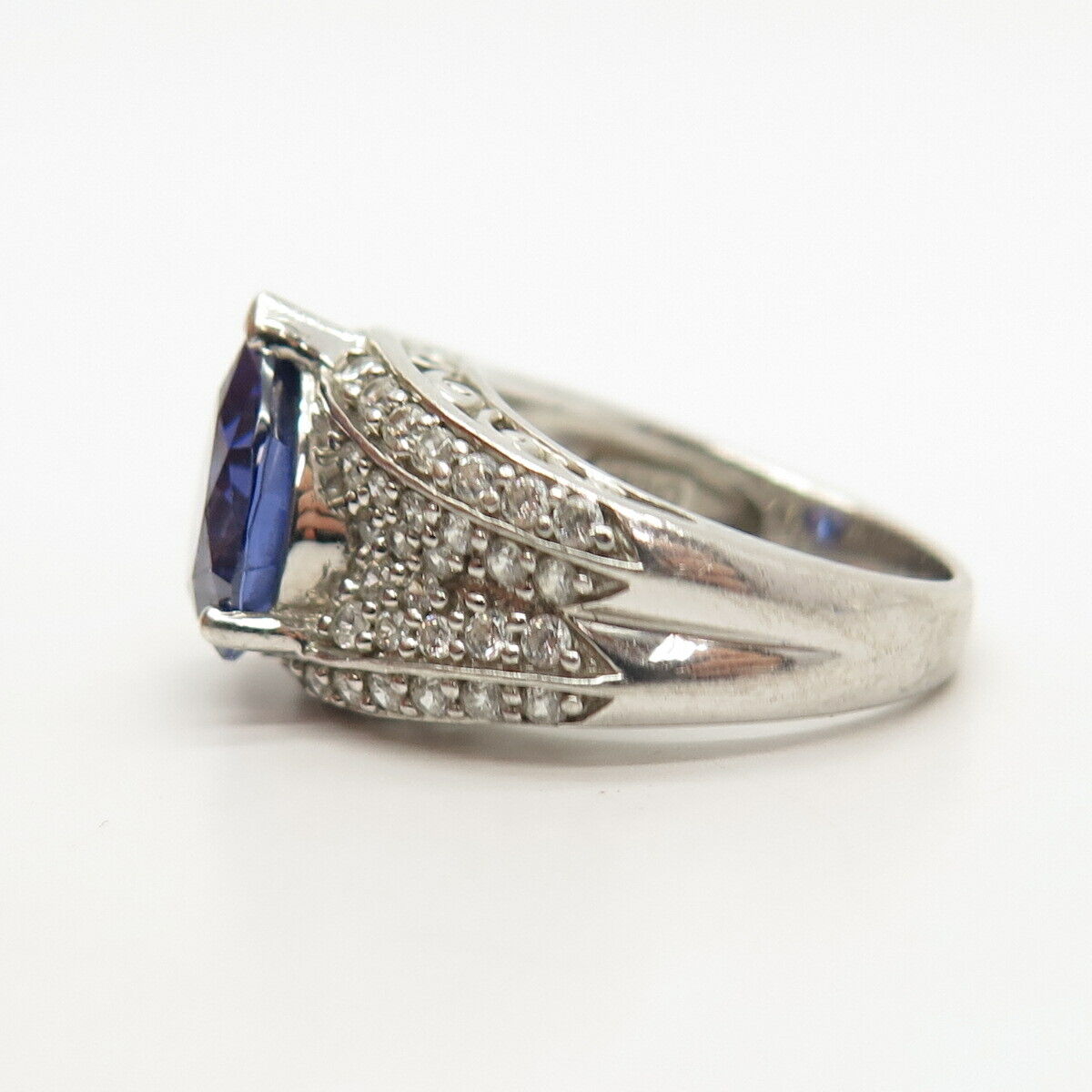 925 Sterling Silver White & Blue C Z Ring Size 5 3/4