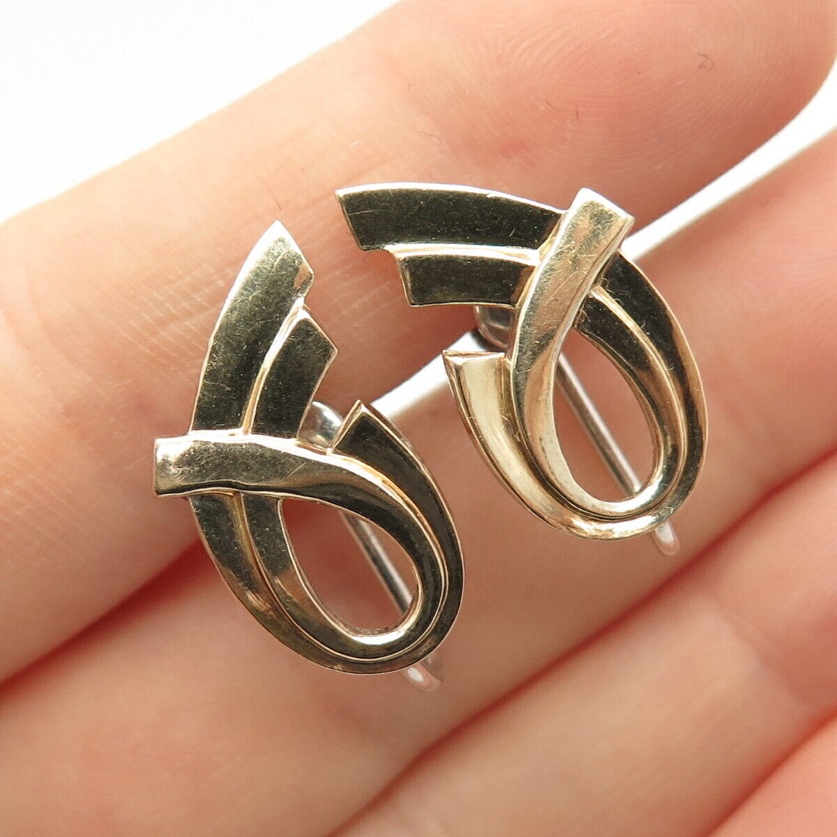 925 Sterling Silver 2-Tone Vintage Swirl Ribbon Screw Back Earrings