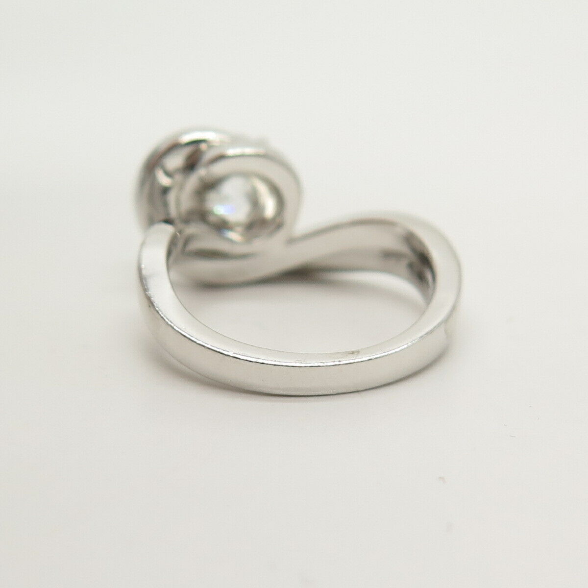 925 Sterling Silver Round-Cut C Z Ring Size 6 1/4