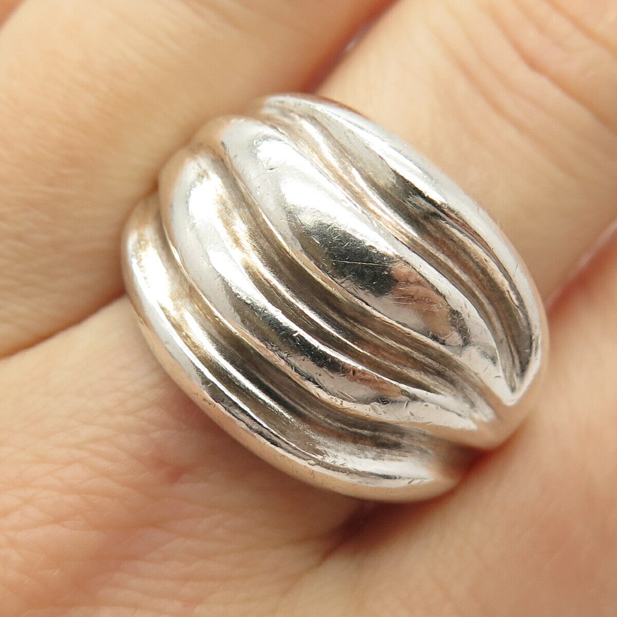 925 Sterling Silver Vintage Italy Ribbed Wavy Ring Size 8 3/4