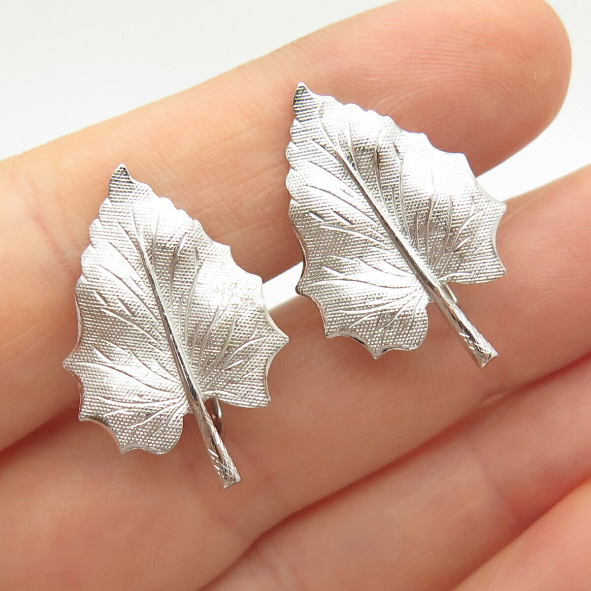 925 Sterling Silver Vintage Danecraft Leaf Design Screw Back Earrings