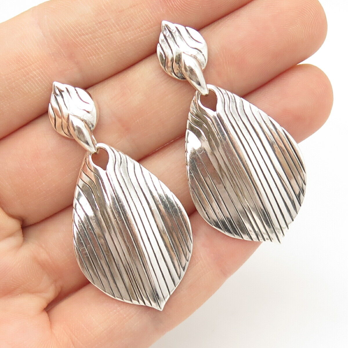 925 Sterling Silver Vintage Textured Leaves Dangling Earrings