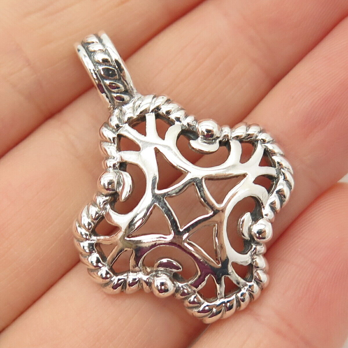 925 Sterling Silver Vintage Abstract Ornate Pendant