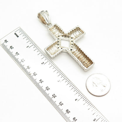 925 Sterling Silver Vintage C Z Ribbed Cross Pendant