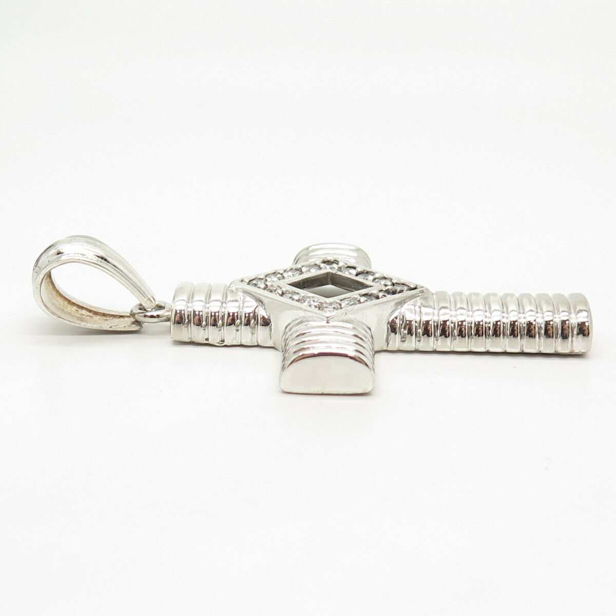 925 Sterling Silver Vintage C Z Ribbed Cross Pendant