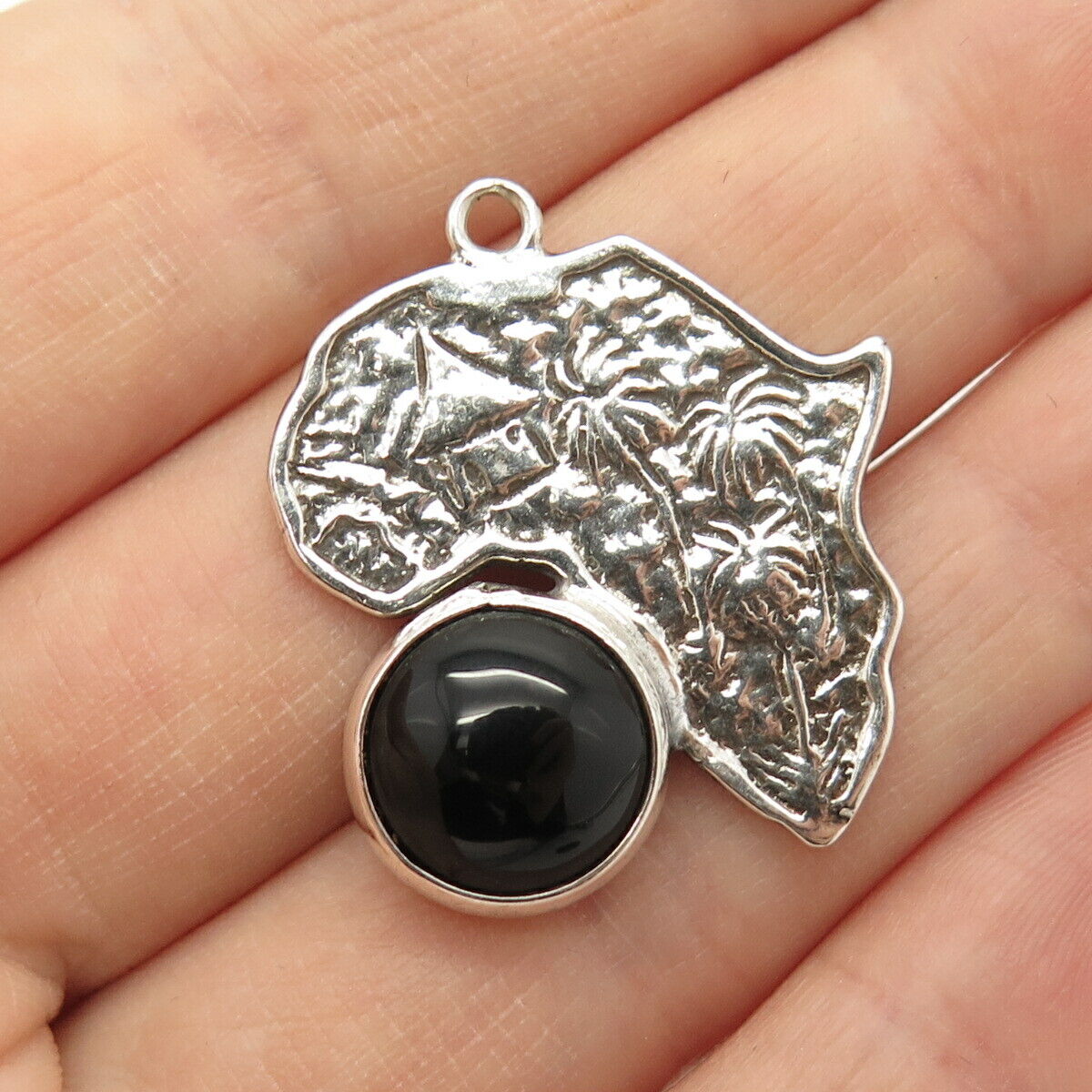 925 Sterling Silver Vintage Real Black Onyx Gem House & Tree Pendant