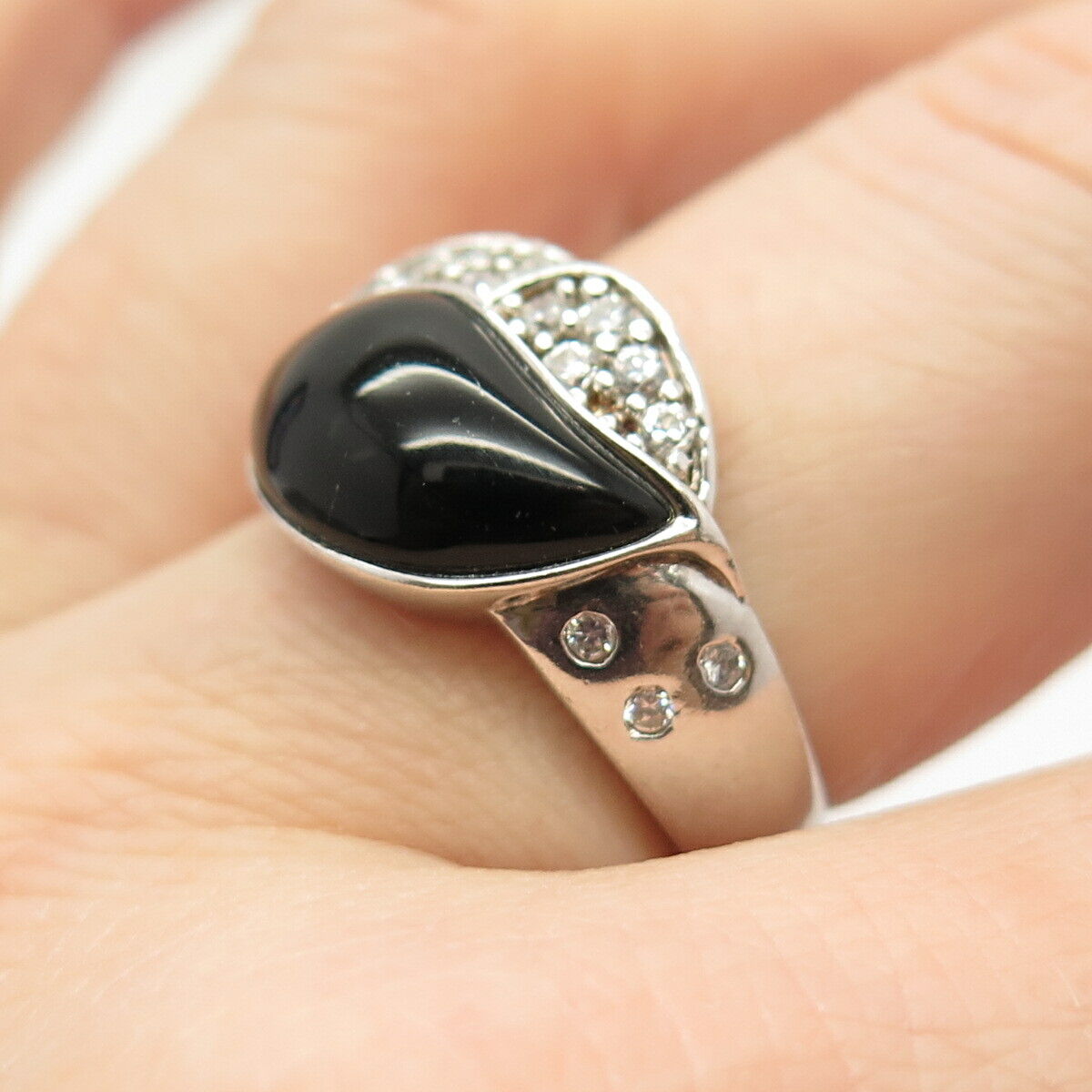 925 Sterling Silver Vintage Real Black Onyx Gemstone & C Z Ring Size 7 3/4