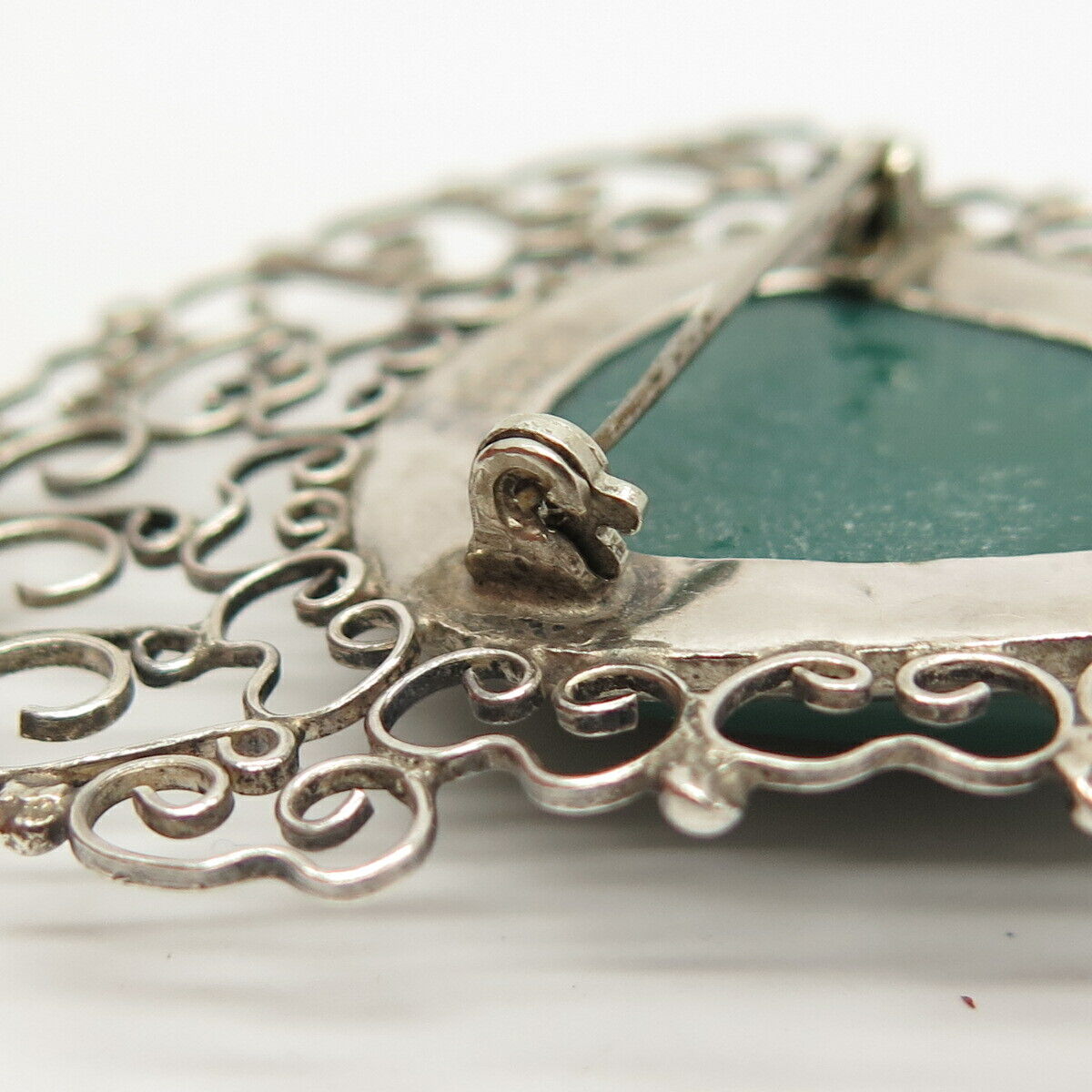 925 Sterling Silver Vintage Mexico Real Green Onyx Gem Tribal God Pin Brooch