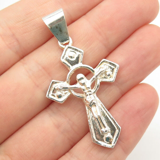 925 Sterling Silver Vintage Crucifix Cross Pendant