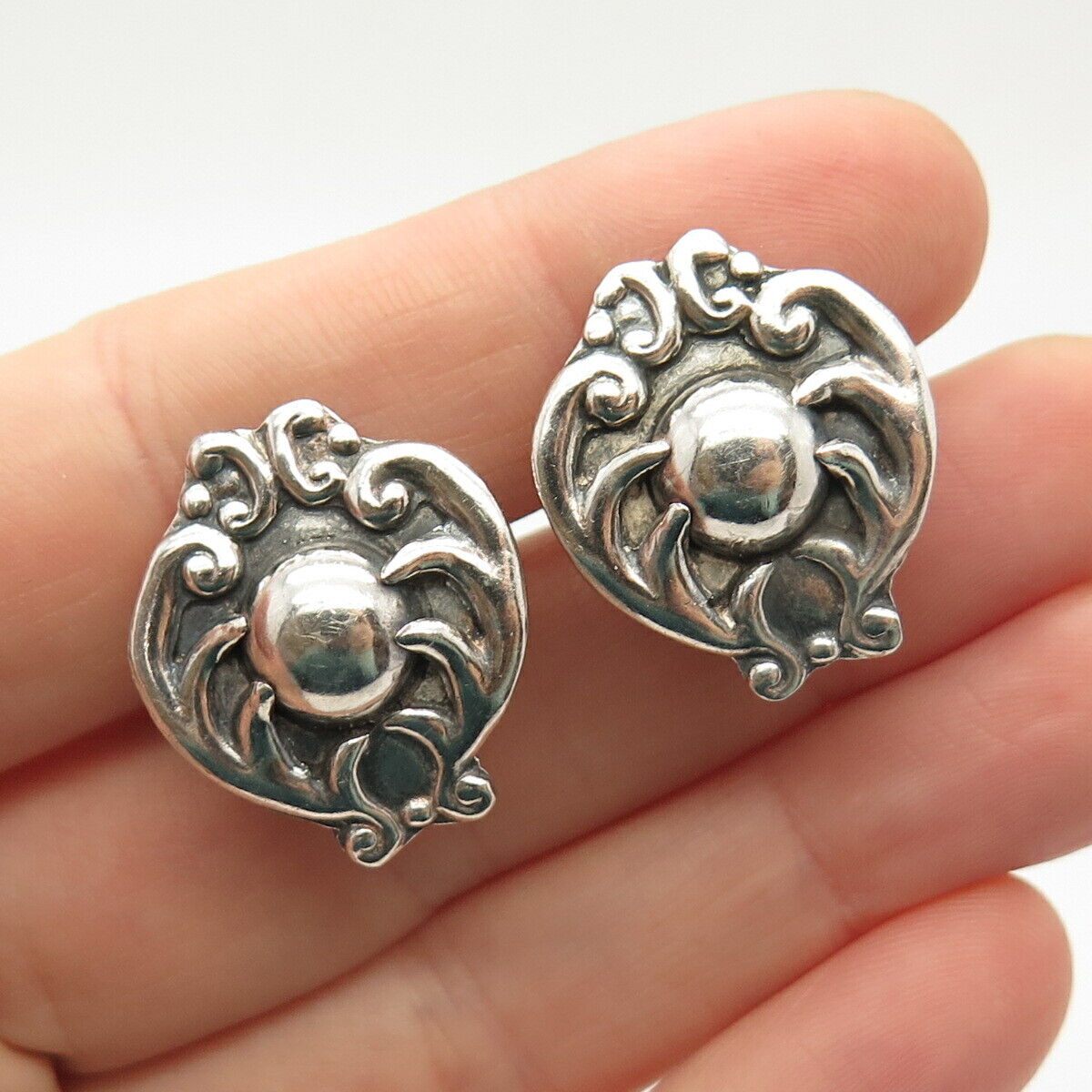 925 Sterling Silver Vintage Alpaca Swirl Design Screw Back Earrings