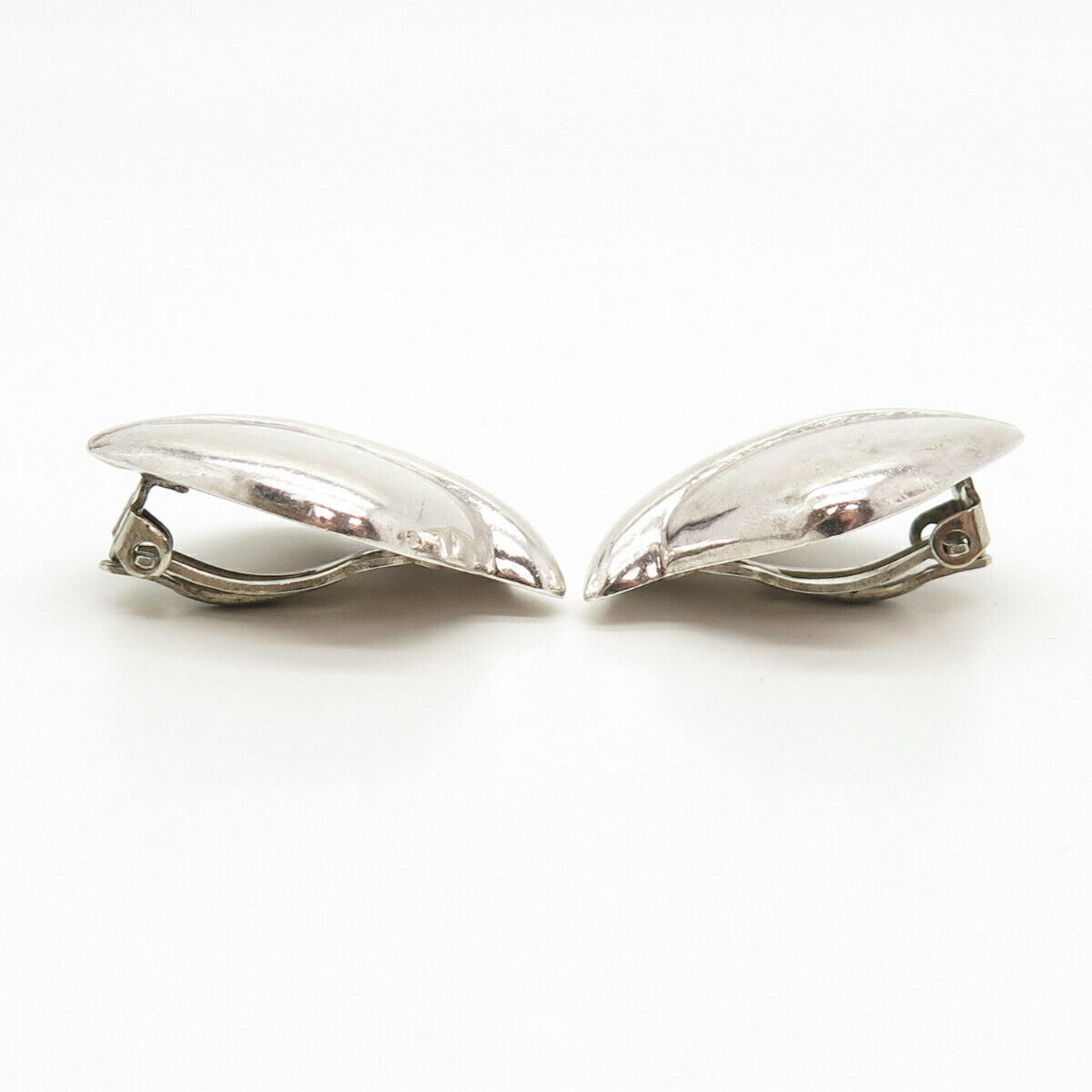 925 Sterling Silver Vintage Ribbed Hollow Clip On Earrings