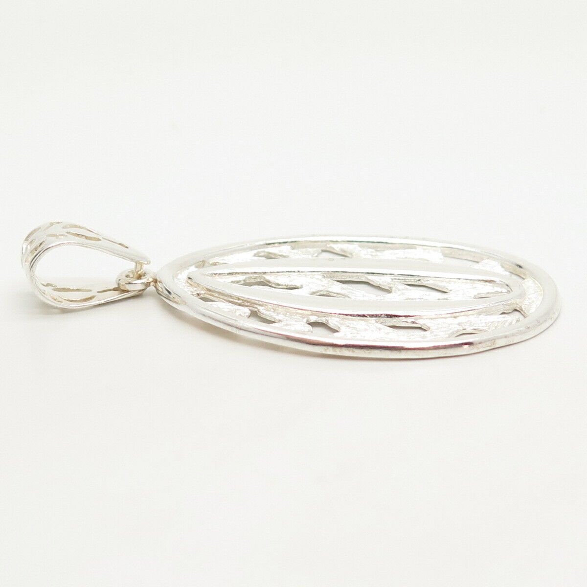 925 Sterling Silver Letter "O" Initial Design Pendant