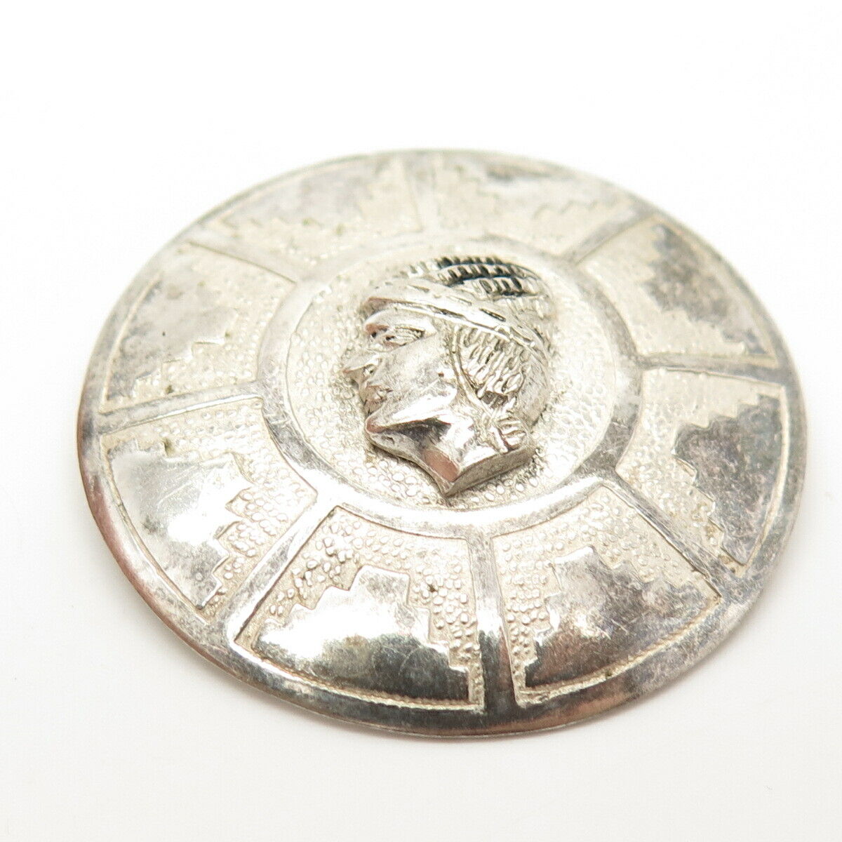 900 Coin Silver Vintage Ecuador Man's Profile Round Pin Brooch / Pendant