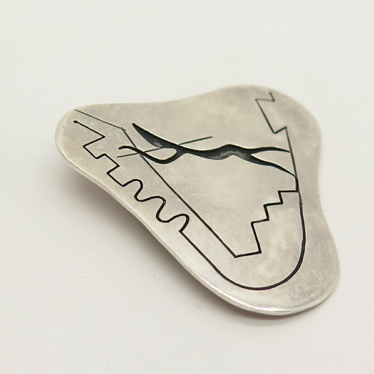 925 Sterling Silver Vintage Mexico Tribal Etched Pin Brooch