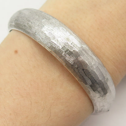 925 Sterling Silver Vintage Hayward Textured Hinged Bangle Bracelet 6 3/4"