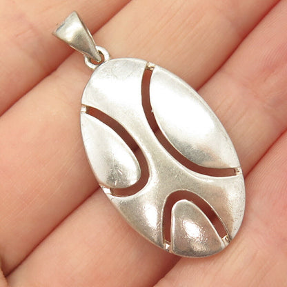 925 Sterling Silver Vintage Cutout Oval Pendant