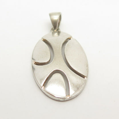 925 Sterling Silver Vintage Cutout Oval Pendant