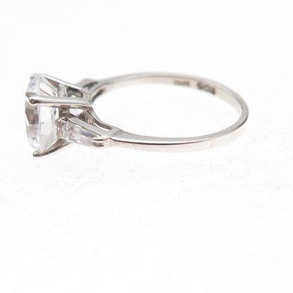 925 Sterling Silver Round-Cut C Z Engagement Ring Size 6.25