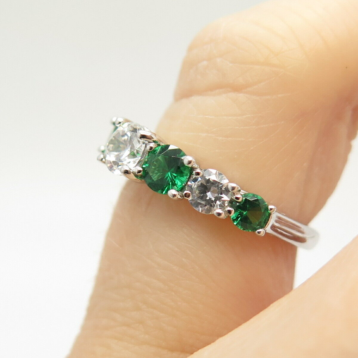 925 Sterling Silver White & Diopside-Tone C Z Ring Size 5