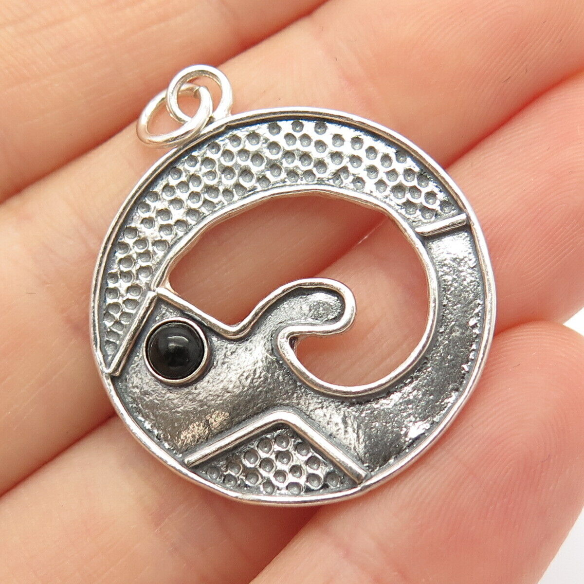 925 Sterling Silver Vintage Real Black Onyx Gem Tribal Round Pendant