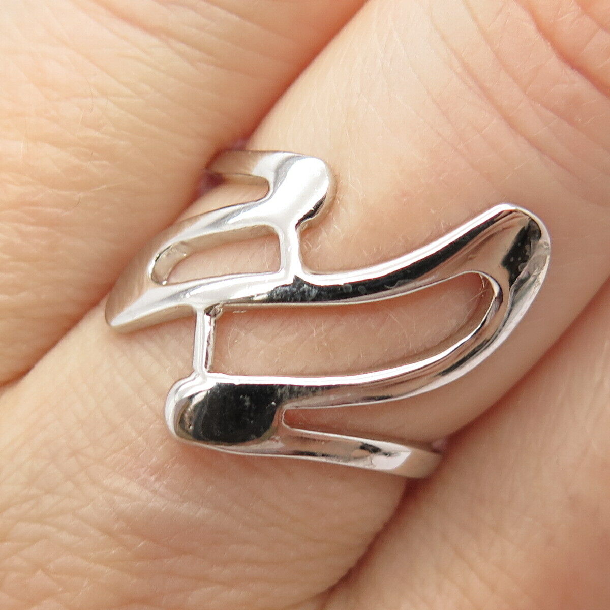 925 Sterling Silver Abstract Ring Size 8 1/4