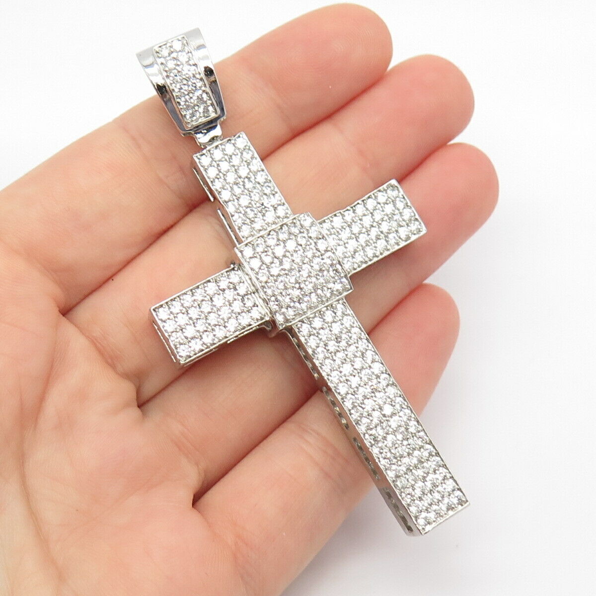 925 Sterling Silver Pave C Z Cross Pendant