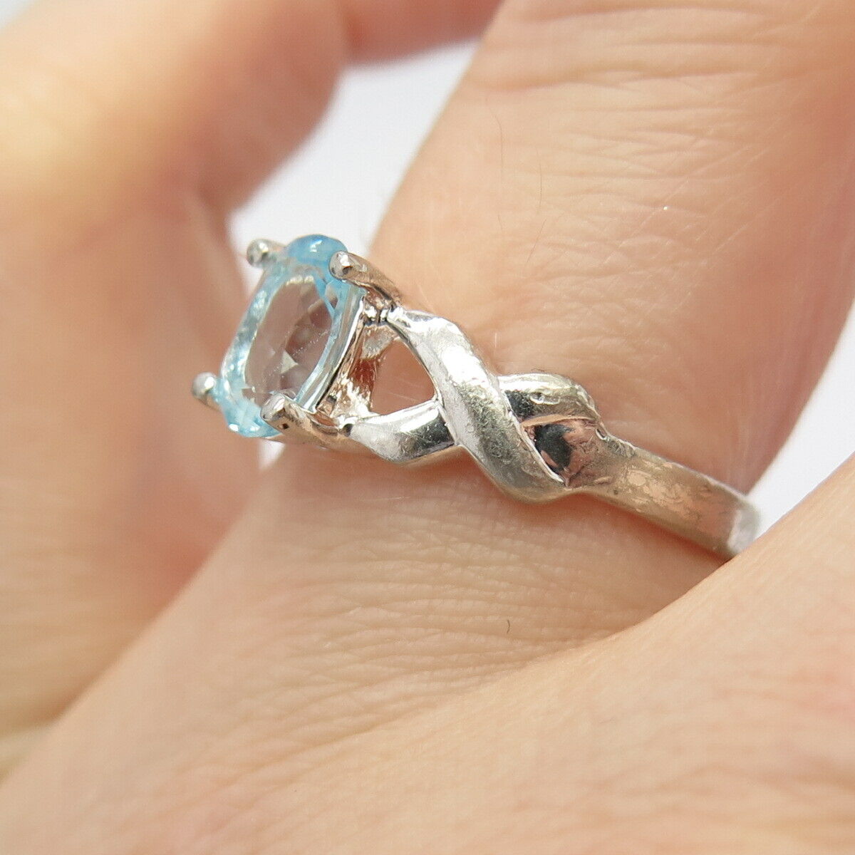 925 Sterling Silver Real Blue Topaz Gemstone Crossover Accent Ring Size 7