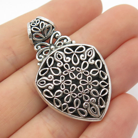 925 Sterling Silver Vintage Ornate Oval Pendant