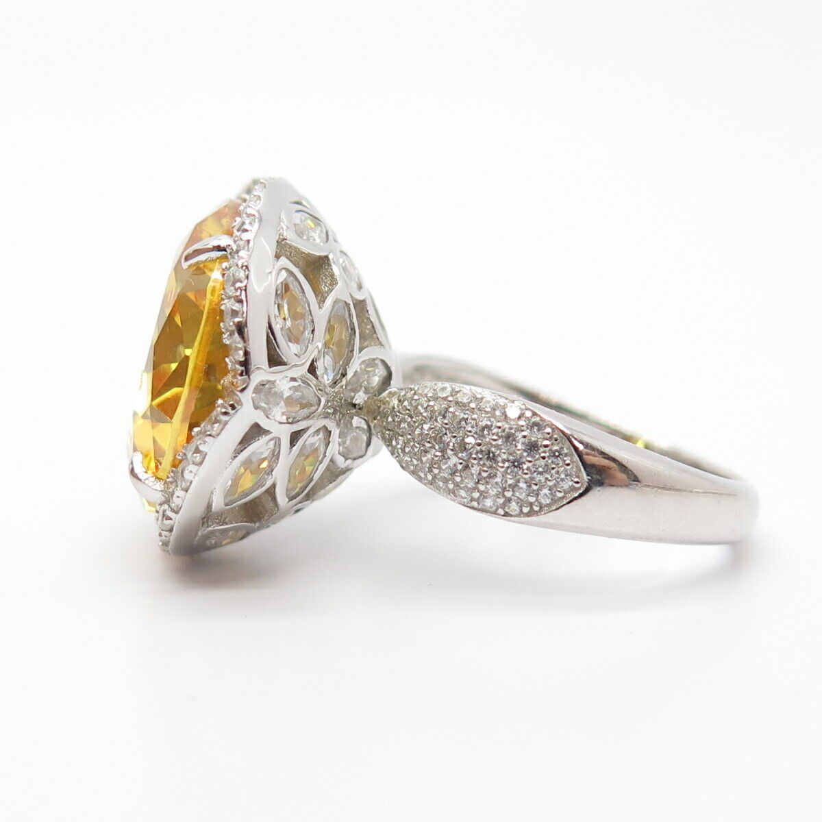 925 Sterling Silver White & Citrine-Tone C Z Round Ring Size 7