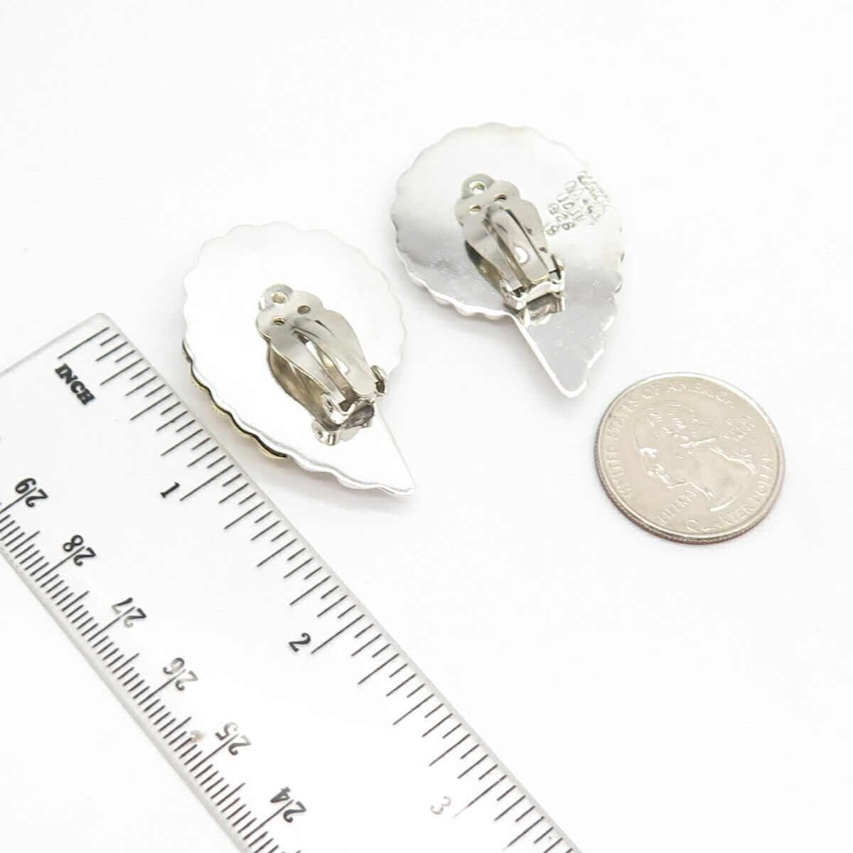 925 Sterling Silver 2-Tone Vintage Mexico Shell Clip On Earrings