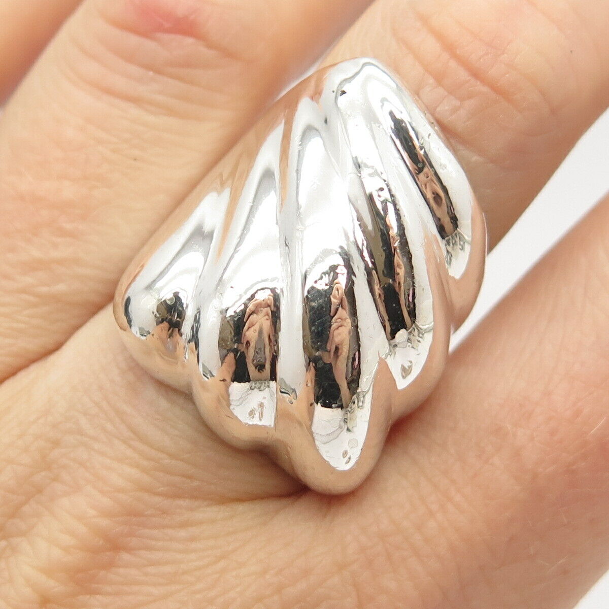 925 Sterling Silver Vintage Ribbed Statement Ring Size 7 1/4