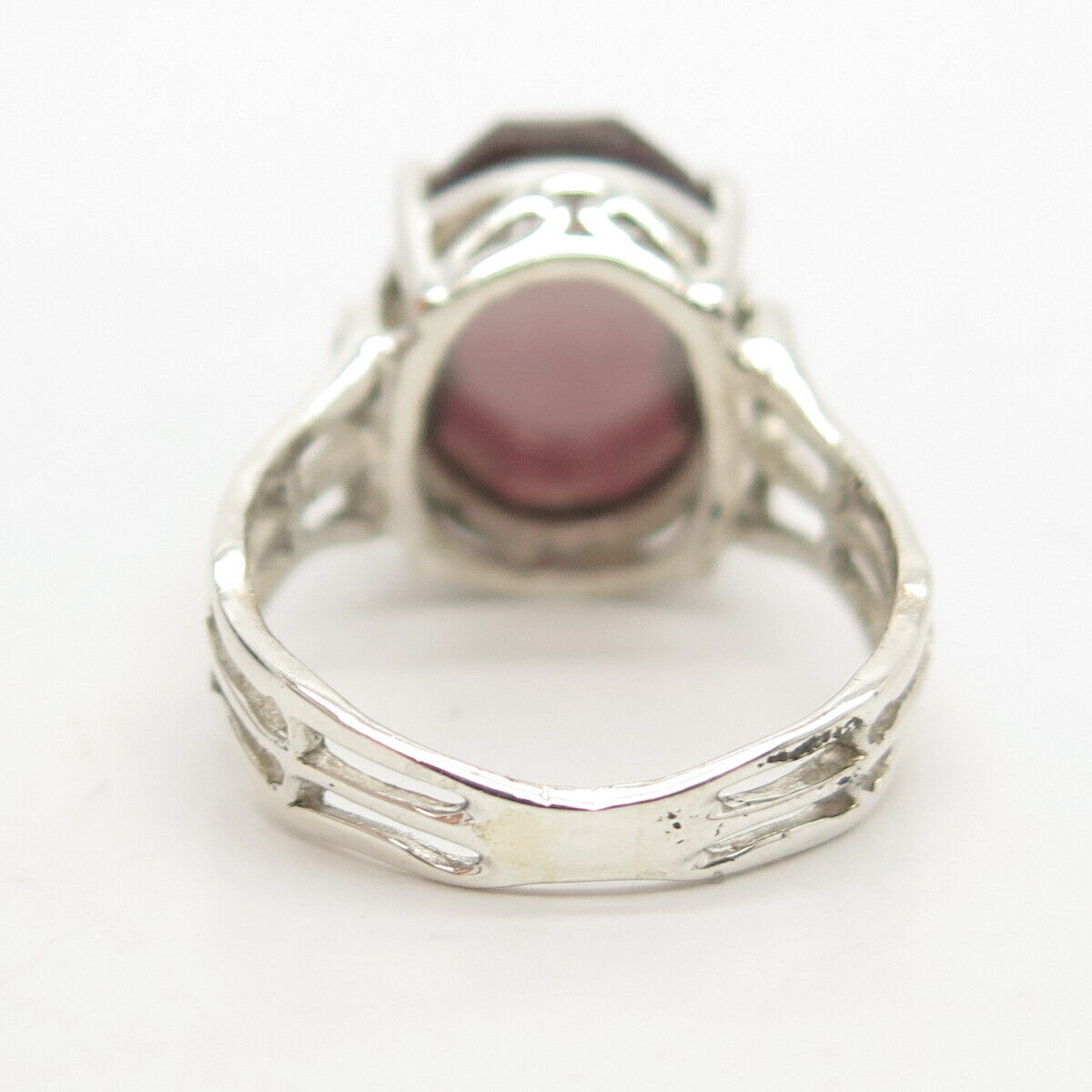 925 Sterling Silver Pink Glass Ring Size 8 3/4