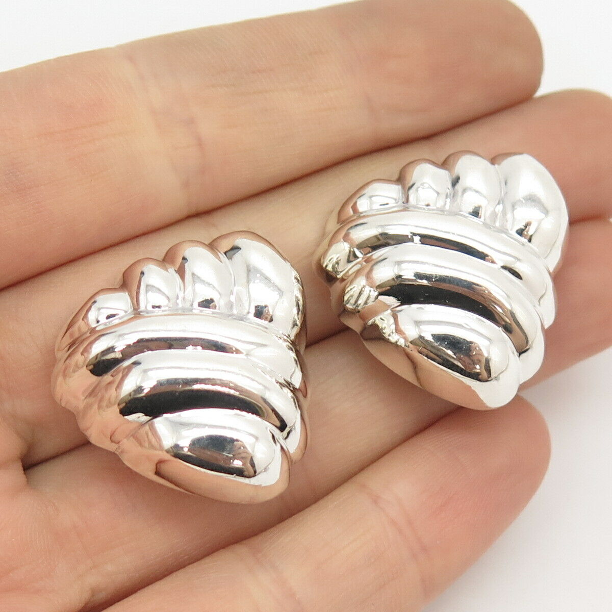 925 Sterling Silver Vintage Mexico Ribbed Clip On Earrings